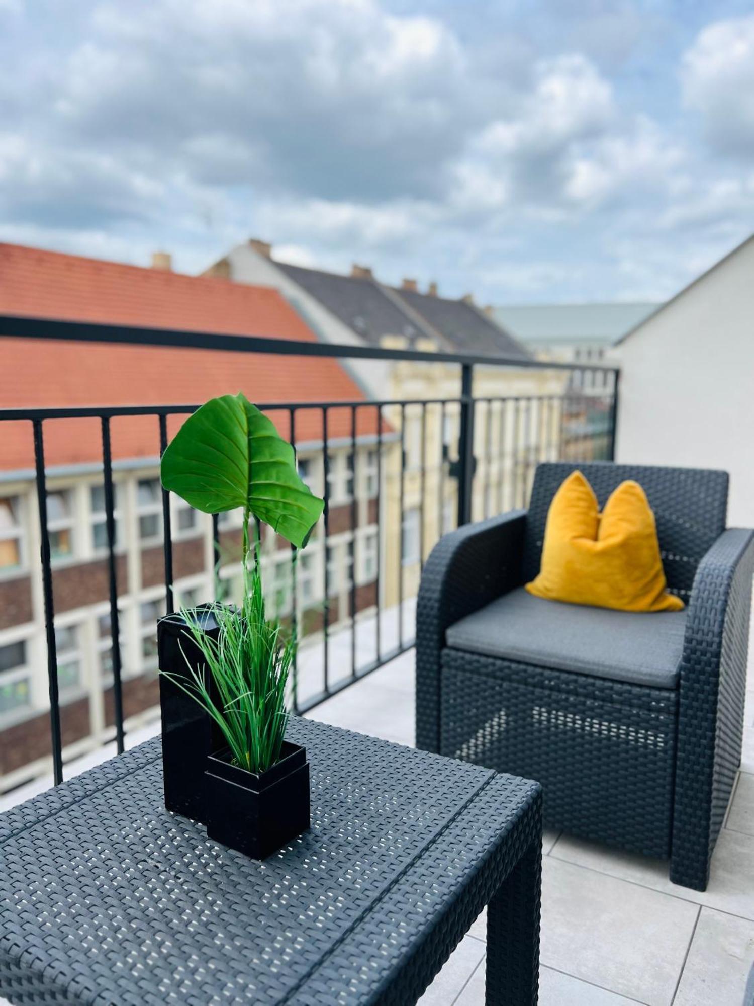 Lena Apartman Budapest City Center Εξωτερικό φωτογραφία